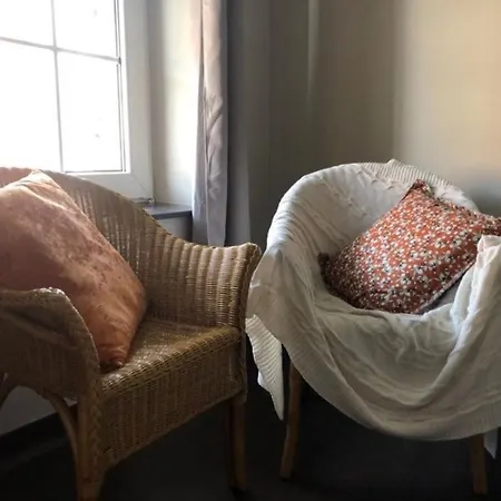 فندق Le Limbourg روشفورت